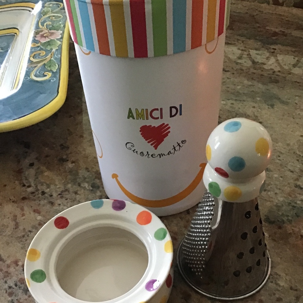 CHEESE GRATER WITH BOWL SET FROM ITALY